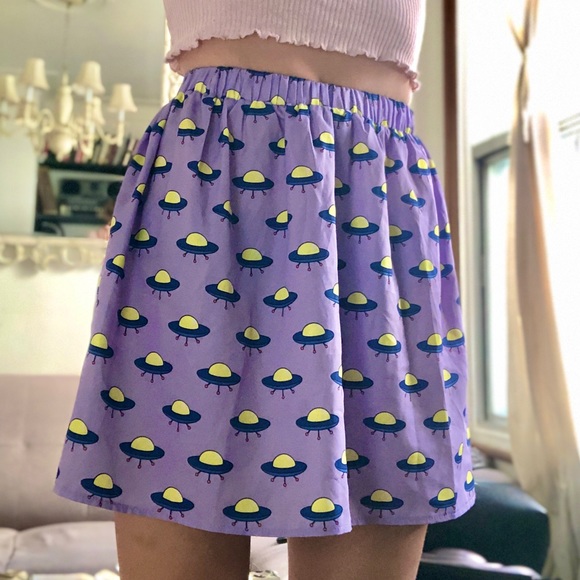 Hayley Elsaesser UFO Skirt - Picture 2 of 5